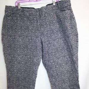 Lane Bryant Blue & White Print The Allie Cropped Pants Size 24
